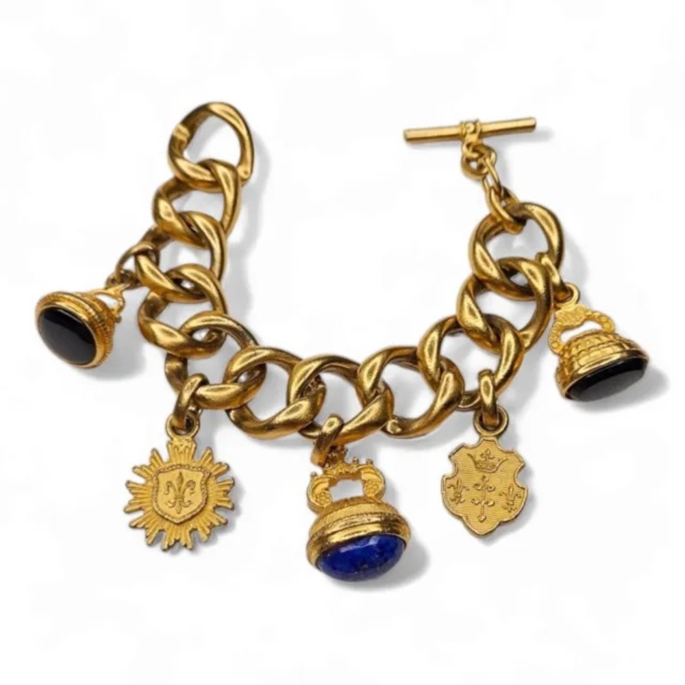 VINTAGE | Ben Amun Gripoix Crest Charm Toggle Bracelet
